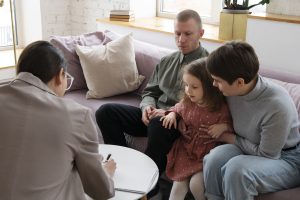 terapia em familia, pessoas se auto curando